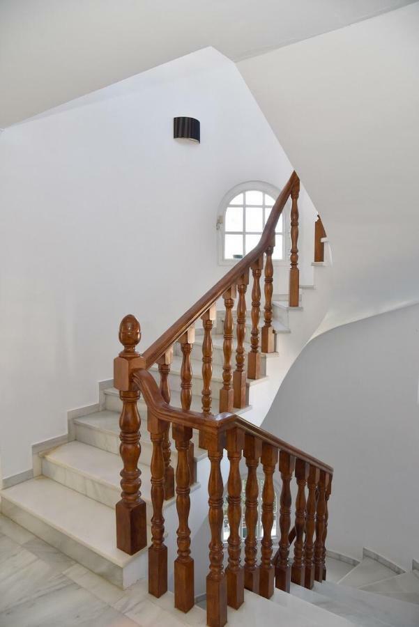 Torremora Puerto Banus Villaer Marbella